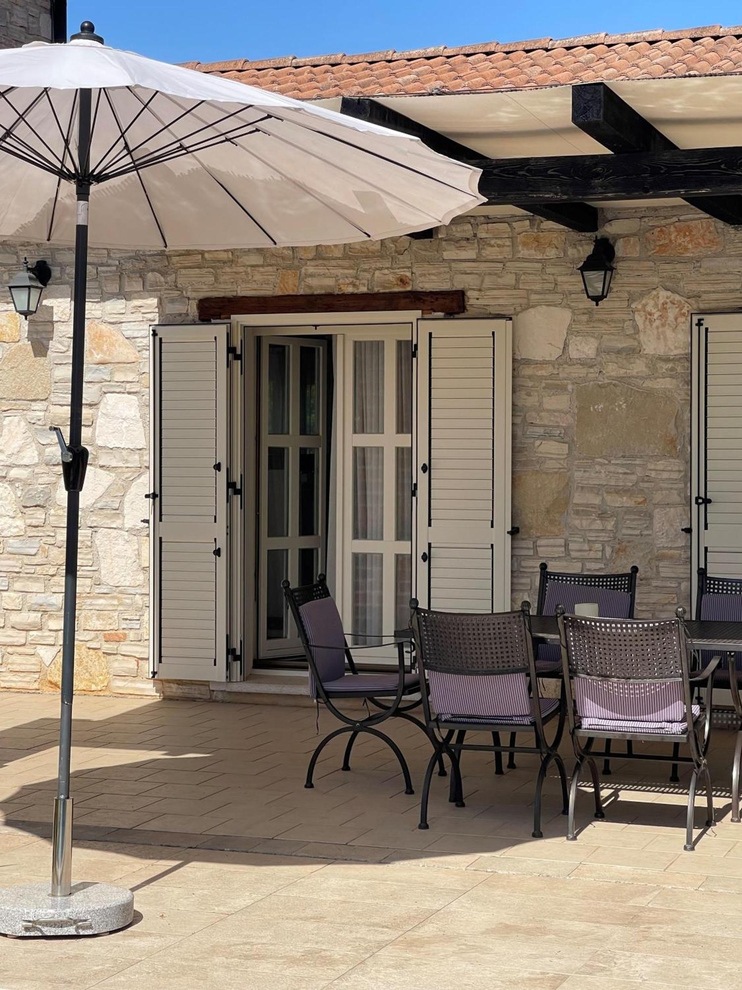 Villa Melissa - Istrisches Steinhaus Mit Pool In Guter Lage Sveti Lovreč Pazenatički Exteriér fotografie